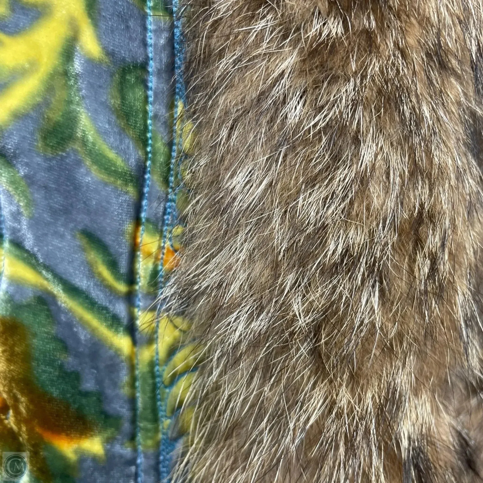 Coat Designer By Oscar De La Renta In Multi-colored. Size: 8