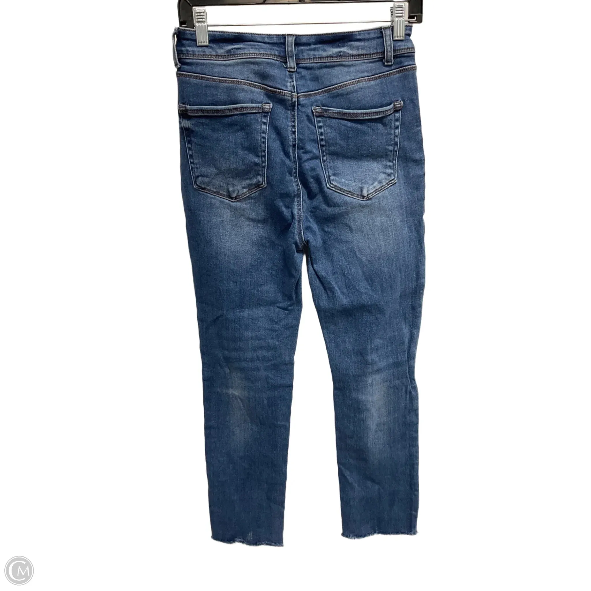 Jeans Cropped By Clothes Mentor In Blue. Size: 4
