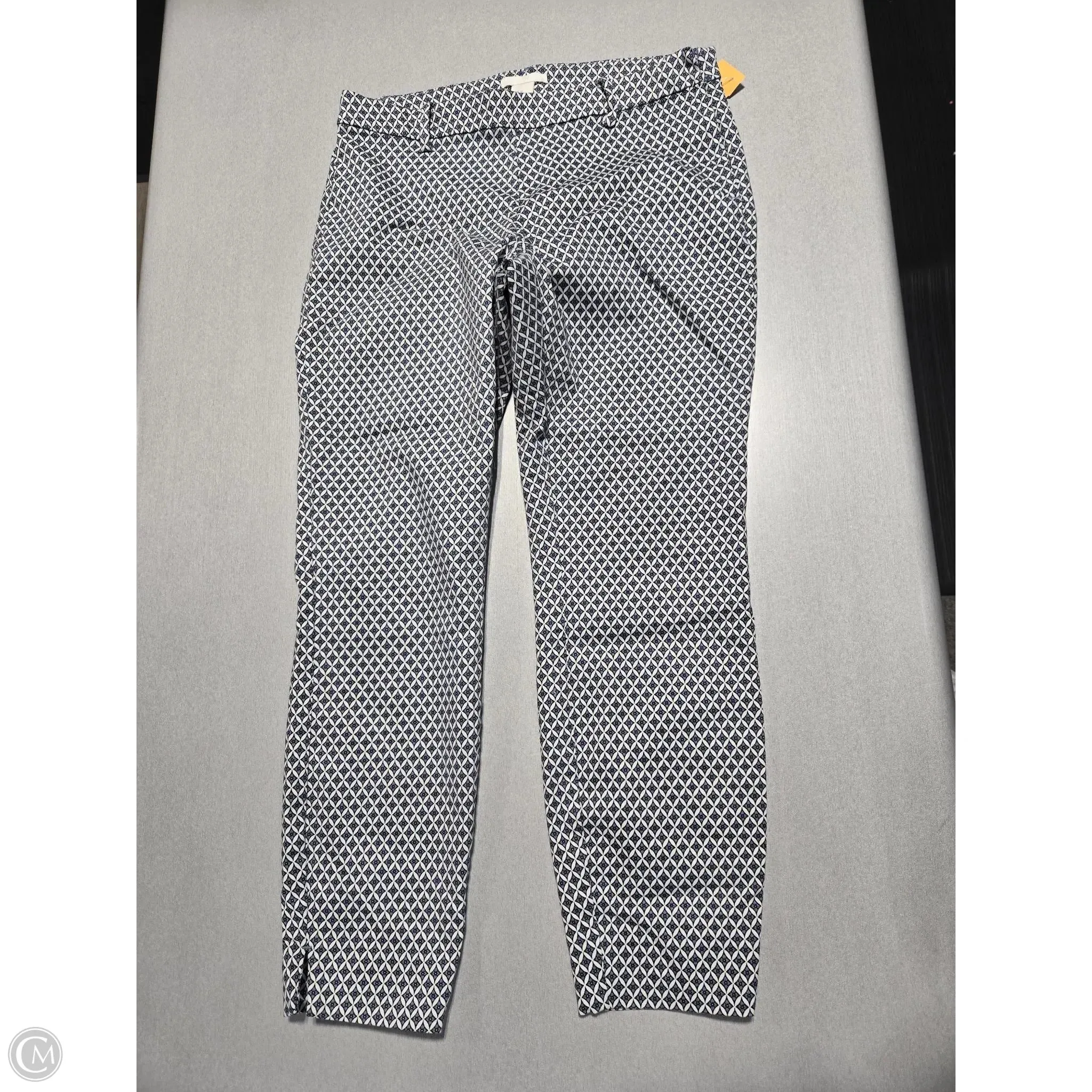 Pants Chinos & Khakis By H&m In Geometric Pattern. Size: 10