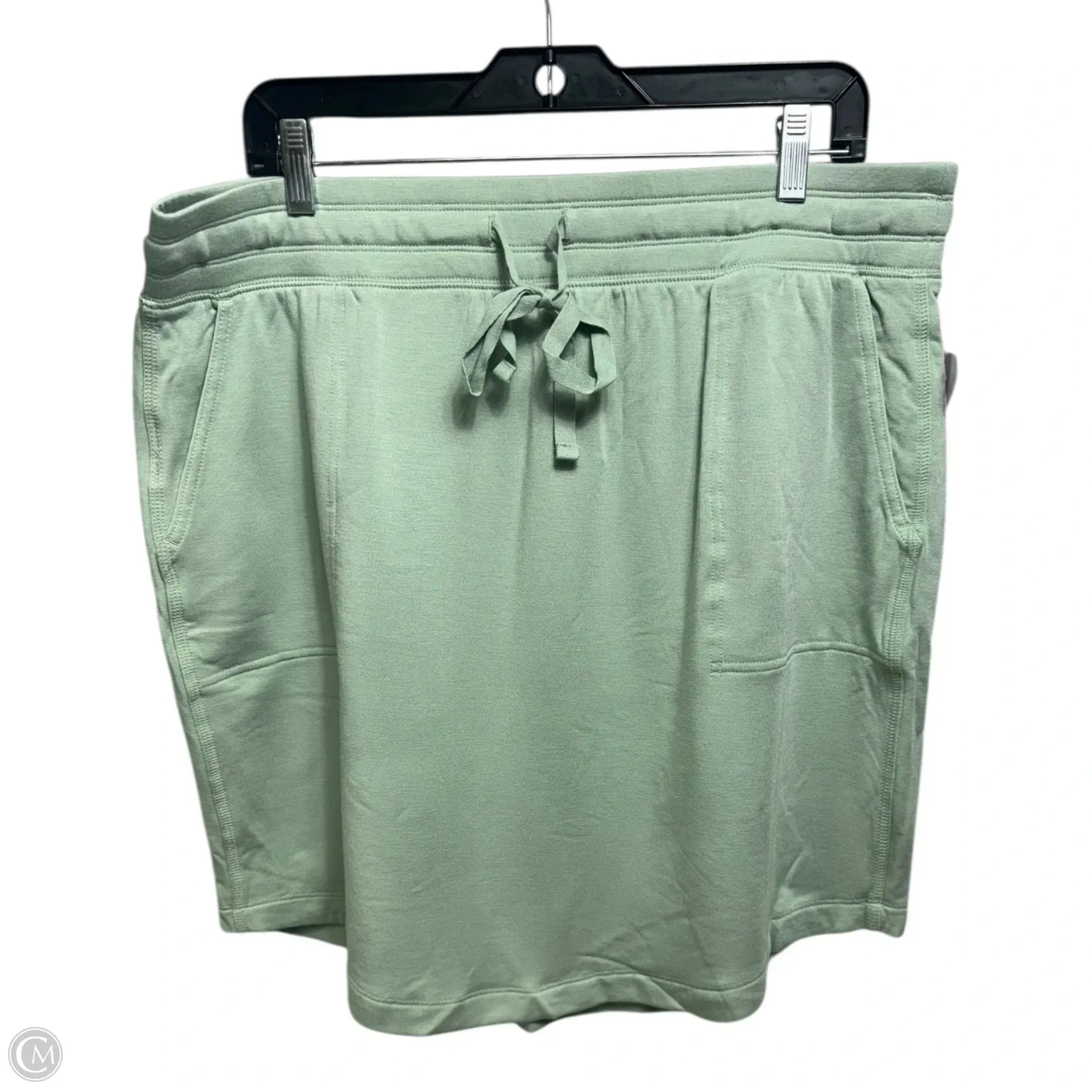 Skirt Mini & Short By Lou And Grey In Green. Size: Xl